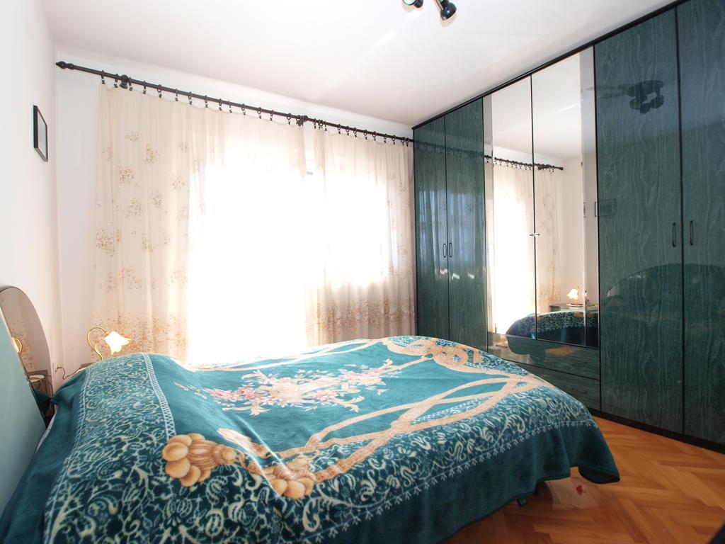 Apartment Luisa 1437 Peruški Extérieur photo