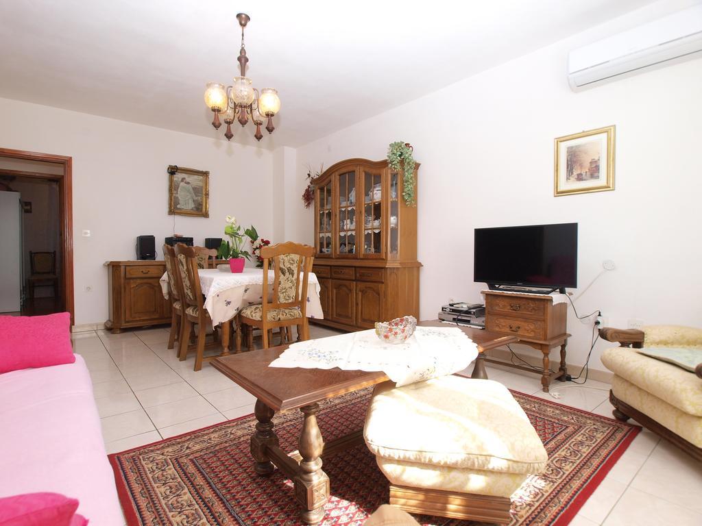 Apartment Luisa 1437 Peruški Extérieur photo