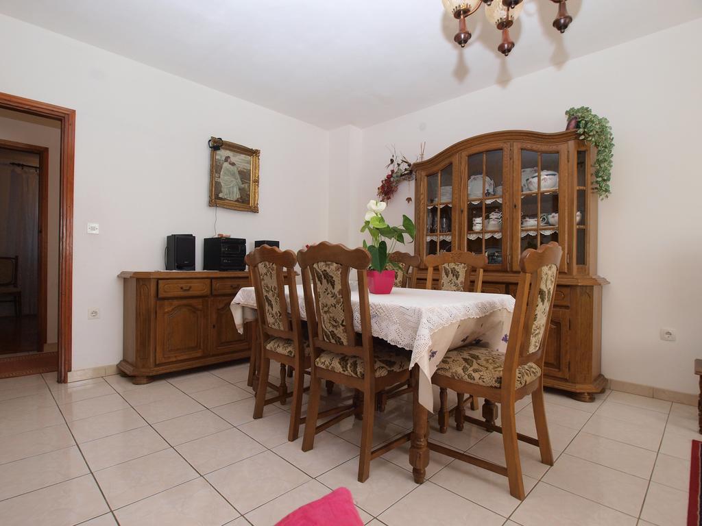 Apartment Luisa 1437 Peruški Extérieur photo